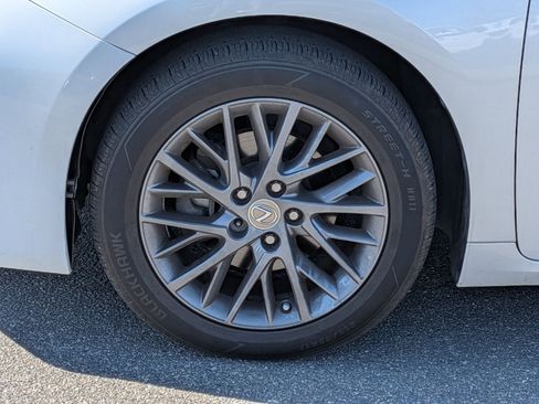 Used 2018 Lexus ES 350 w/ Premier Package image 10