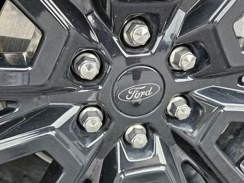 New 2025 Ford F150 Platinum w/ Equipment Group 702A High AWD/4WD image 20