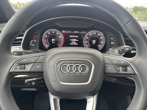 Used 2026 Audi Q8 Prestige w/ Prestige Package AWD/4WD image 11