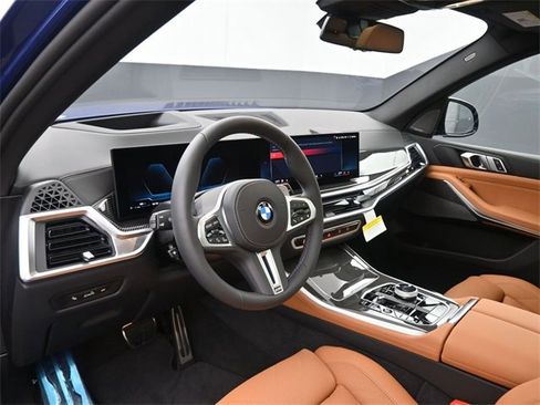 New 2026 BMW X5 M60i image 33