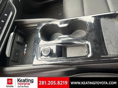 Used 2024 Buick Envision Preferred AWD/4WD image 10