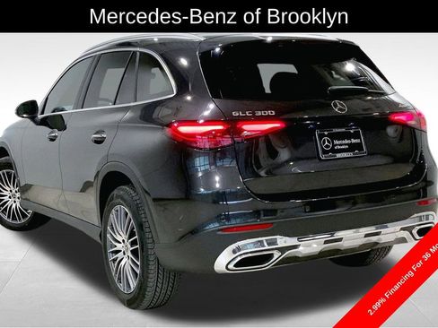 Certified 2025 Mercedes-Benz GLC 300 4MATIC image 11
