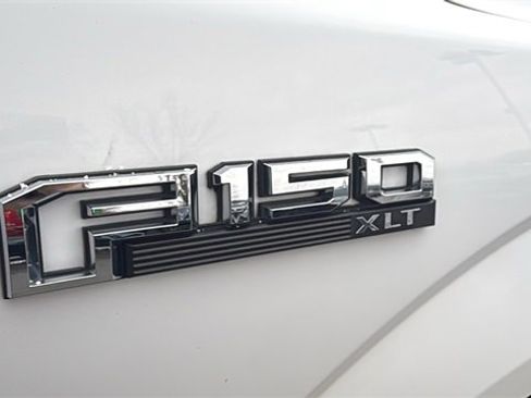 Used 2016 Ford F150 XLT image 10