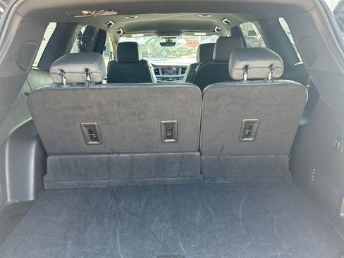 Used 2024 Buick Enclave Premium image 8