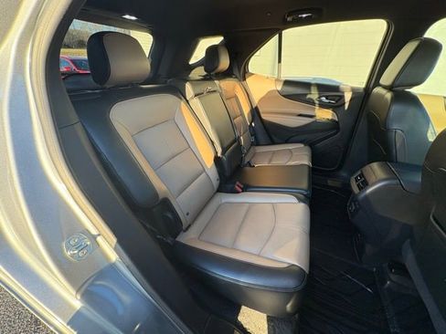 Used 2024 Chevrolet Equinox Premier image 34