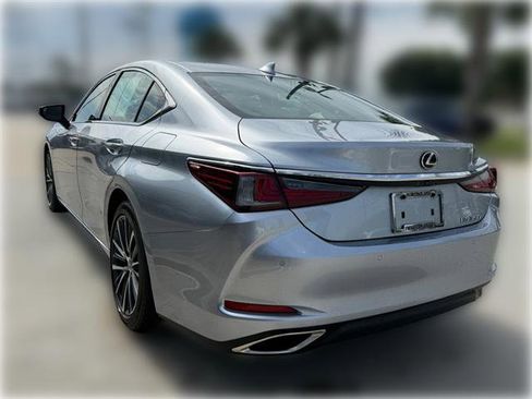 Used 2022 Lexus ES 350 w/ Premium Package FWD image 3