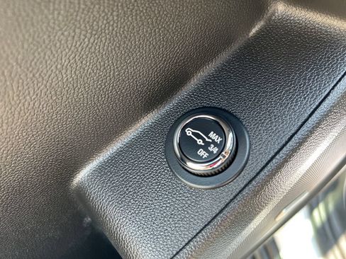 Used 2023 Chevrolet Traverse RS w/ LPO, Floor Liner Package AWD/4WD image 21