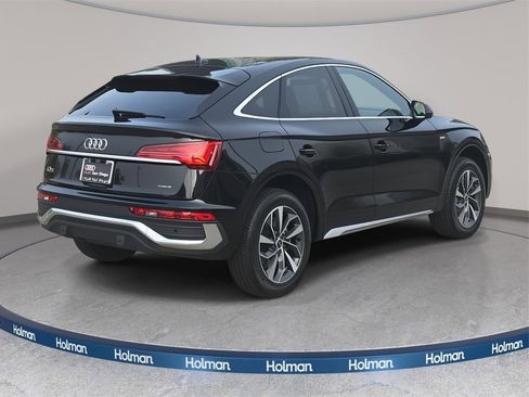 Certified 2023 Audi Q5 2.0T Premium w/ Convenience Package image 3