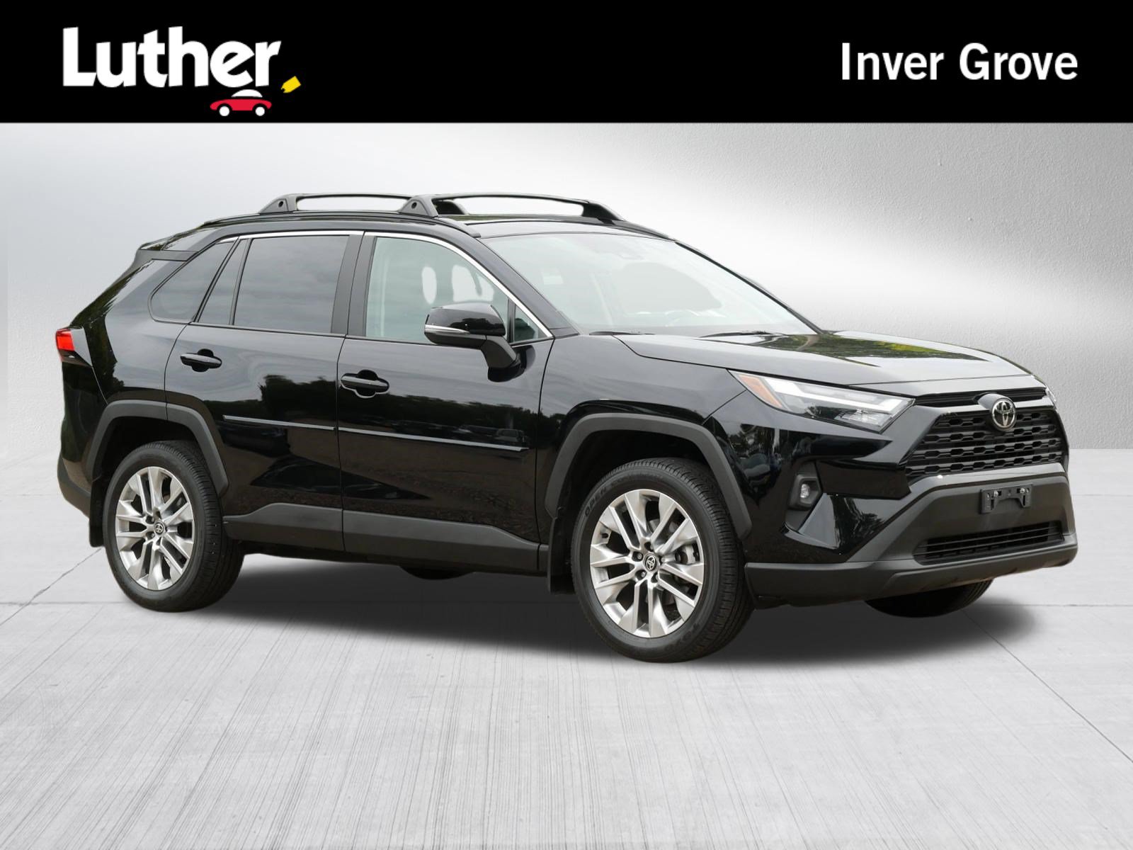 Used 2025 Toyota RAV4 XLE Premium w/ Weather Package AWD/4WD image 1