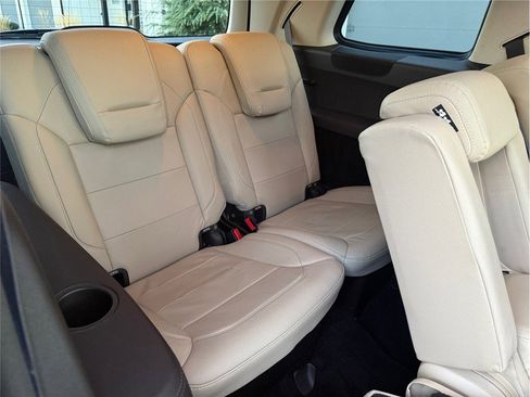 Used 2019 Mercedes-Benz GLS 550 4MATIC image 39