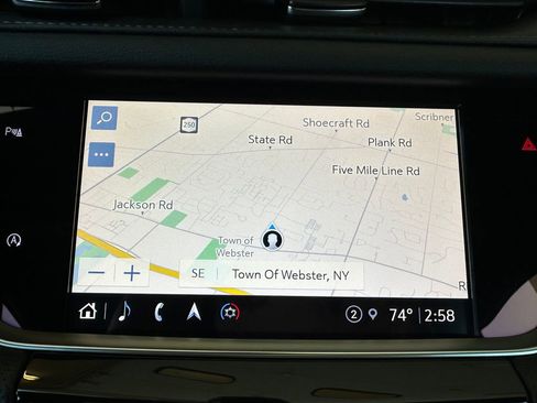Used 2021 Cadillac XT5 Premium Luxury AWD/4WD image 5