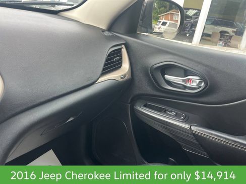 Used 2016 Jeep Cherokee Limited AWD/4WD image 19