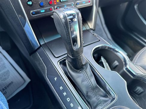 Used 2016 Ford Explorer Limited w/ Equipment Group 301A image 18