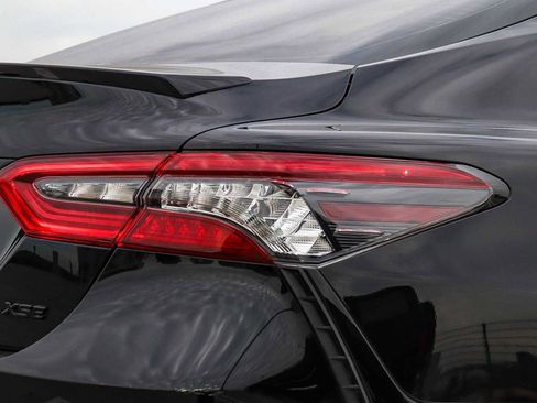 Used 2023 Toyota Camry XSE image 10