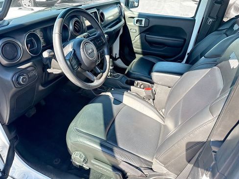 Used 2021 Jeep Wrangler Sport AWD/4WD image 25