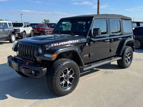 Used 2019 Jeep Wrangler Unlimited Rubicon w/ Dual Top Group AWD/4WD image 9