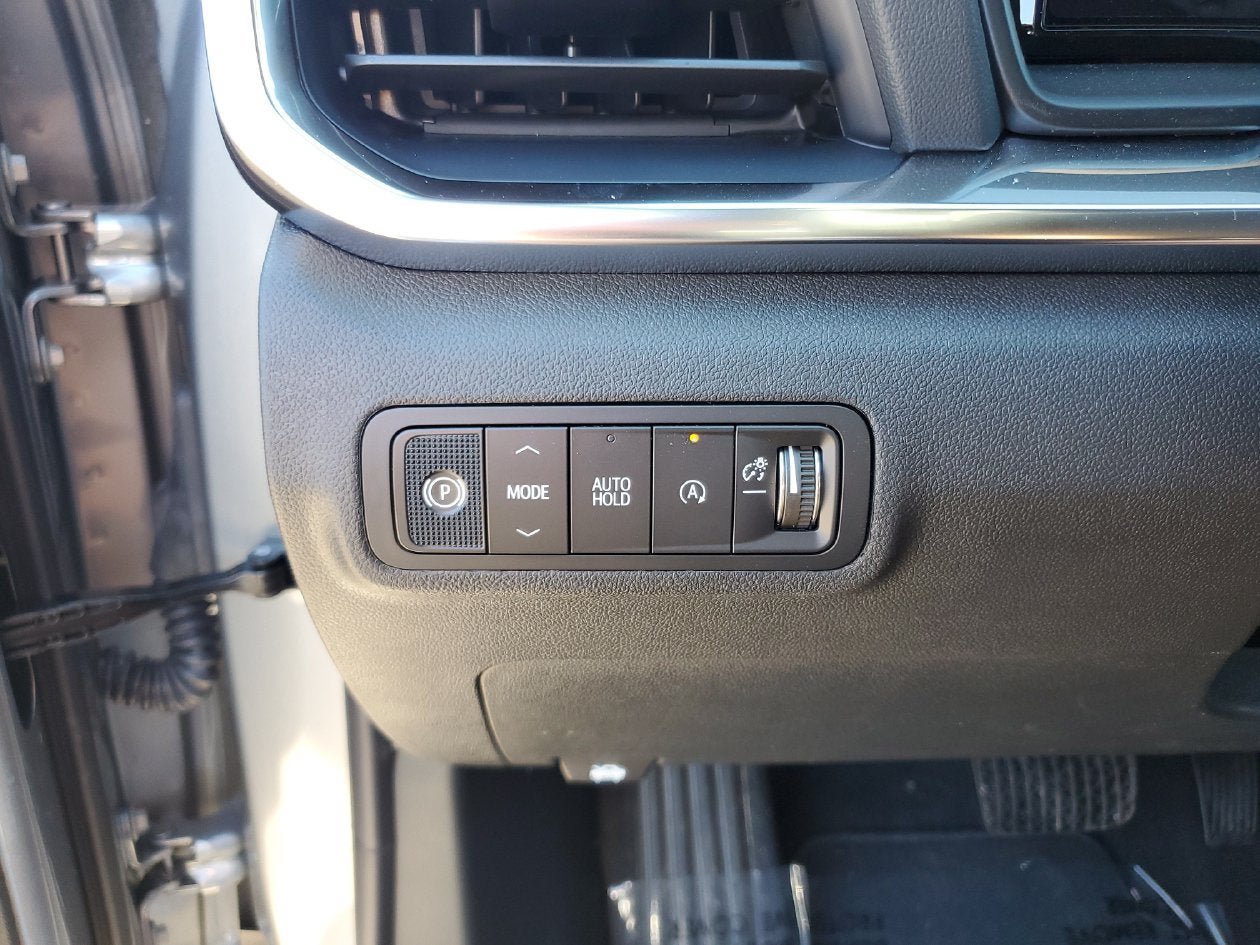 New 2027 GMC Terrain Elevation FWD image 29