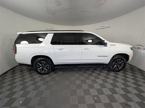 Used 2023 Chevrolet Suburban Z71 w/ Z71 Off-Road Package image 8