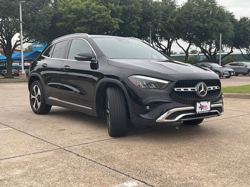 Used 2025 Mercedes-Benz GLA 250 image 4