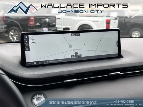 Used 2023 Genesis GV70 2.5T w/ Select Package AWD/4WD image 26
