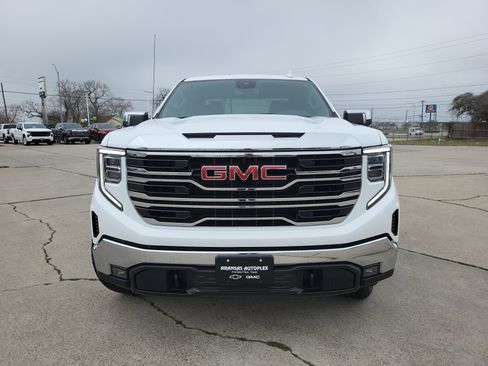 New 2026 GMC Sierra 1500 SLT w/ SLT Premium Package image 2