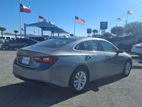 Used 2024 Chevrolet Malibu LT image 2