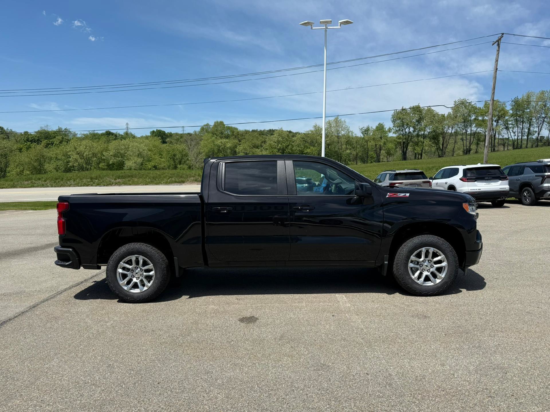 New 2026 Chevrolet Silverado 1500 RST w/ Convenience Package II AWD/4WD image 6