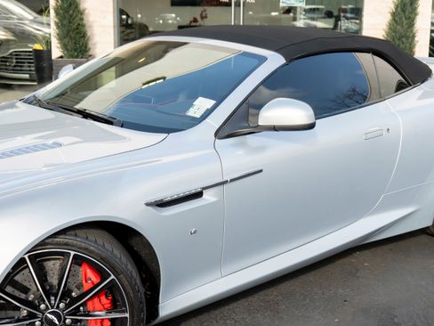 Used 2016 Aston Martin DB9 GT image 41