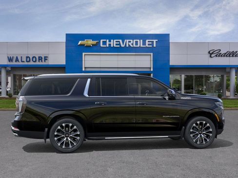New 2026 Chevrolet Suburban High Country image 6
