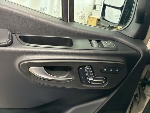 New 2025 Mercedes-Benz Sprinter 2500 image 9
