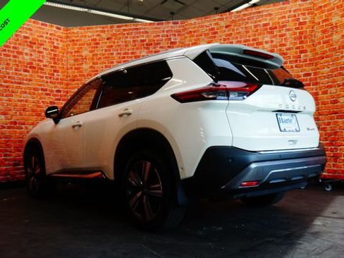 Certified 2023 Nissan Rogue SL w/ SL Premium Package image 5