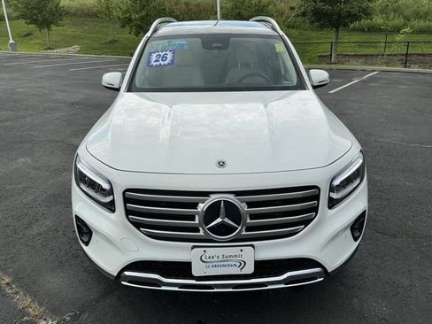 Used 2026 Mercedes-Benz GLB 250 4MATIC image 11