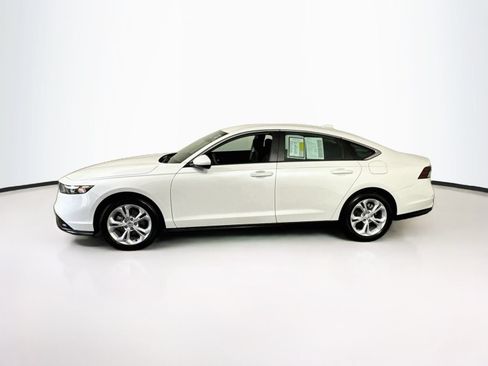 Used 2025 Honda Accord LX image 4