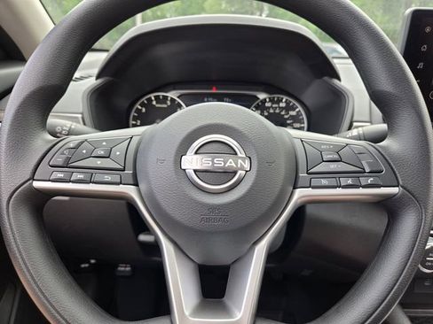 New 2026 Nissan Altima 2.5 SV FWD image 19
