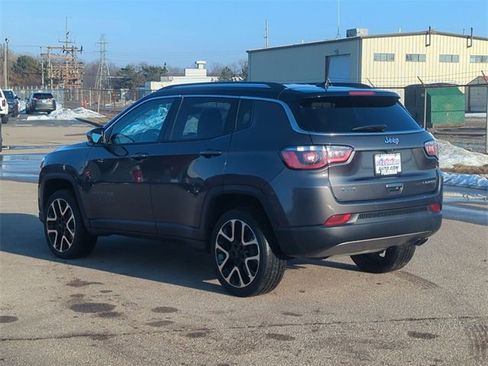 Used 2018 Jeep Compass Limited image 5