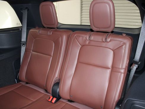 New 2026 Lincoln Aviator Reserve image 26