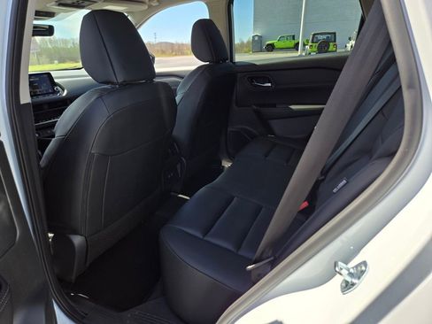 New 2026 Nissan Rogue SV AWD/4WD image 5