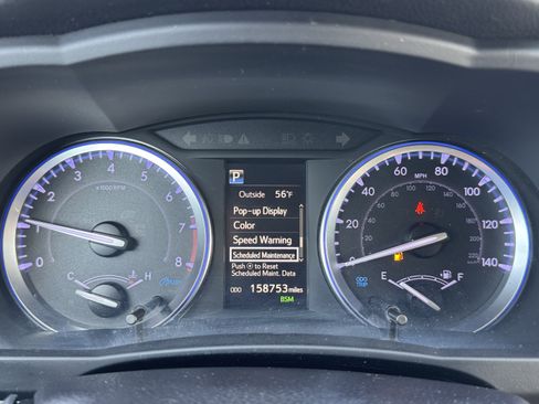 Used 2019 Toyota Highlander XLE image 21