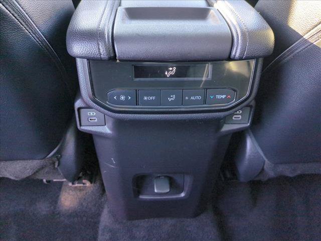 Used 2025 Toyota Grand Highlander FWD image 17
