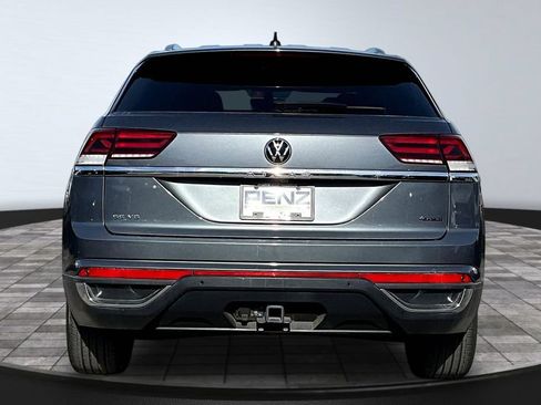 Used 2023 Volkswagen Atlas Cross Sport SE AWD/4WD image 5