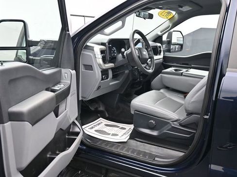 Used 2023 Ford F250 XL AWD/4WD image 12