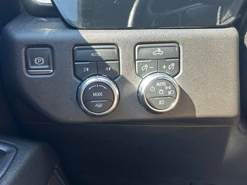 Used 2023 GMC Sierra 1500 Elevation AWD/4WD image 14