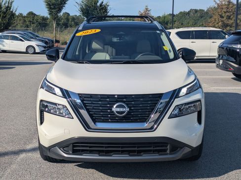 Certified 2023 Nissan Rogue SL w/ SL Premium Package FWD image 9