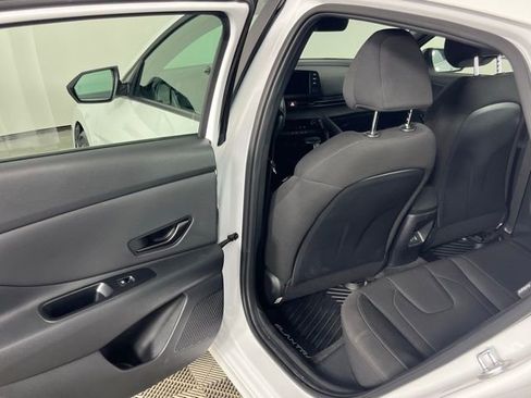 Used 2025 Hyundai Elantra Sport w/ Cargo Package image 24