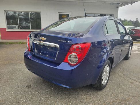 Used 2013 Chevrolet Sonic LT FWD image 4