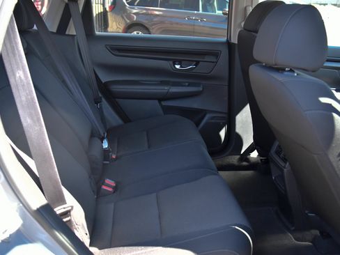 Used 2025 Honda CR-V LX image 38