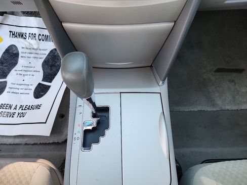 Used 2008 Toyota Camry LE image 18