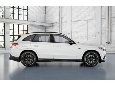 New 2026 Mercedes-Benz GLC 43 AMG 4MATIC image 2