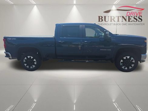 Certified 2020 Chevrolet Silverado 3500 LT w/ Convenience Package AWD/4WD image 10