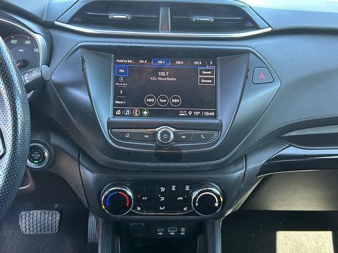 Used 2022 Chevrolet TrailBlazer RS FWD image 14